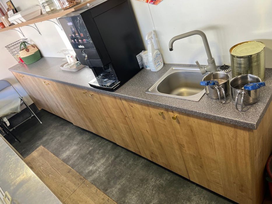 Vand afacere la cheie gelaterie in container