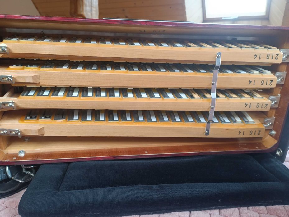 Acordeon Mengascini Aurora lV