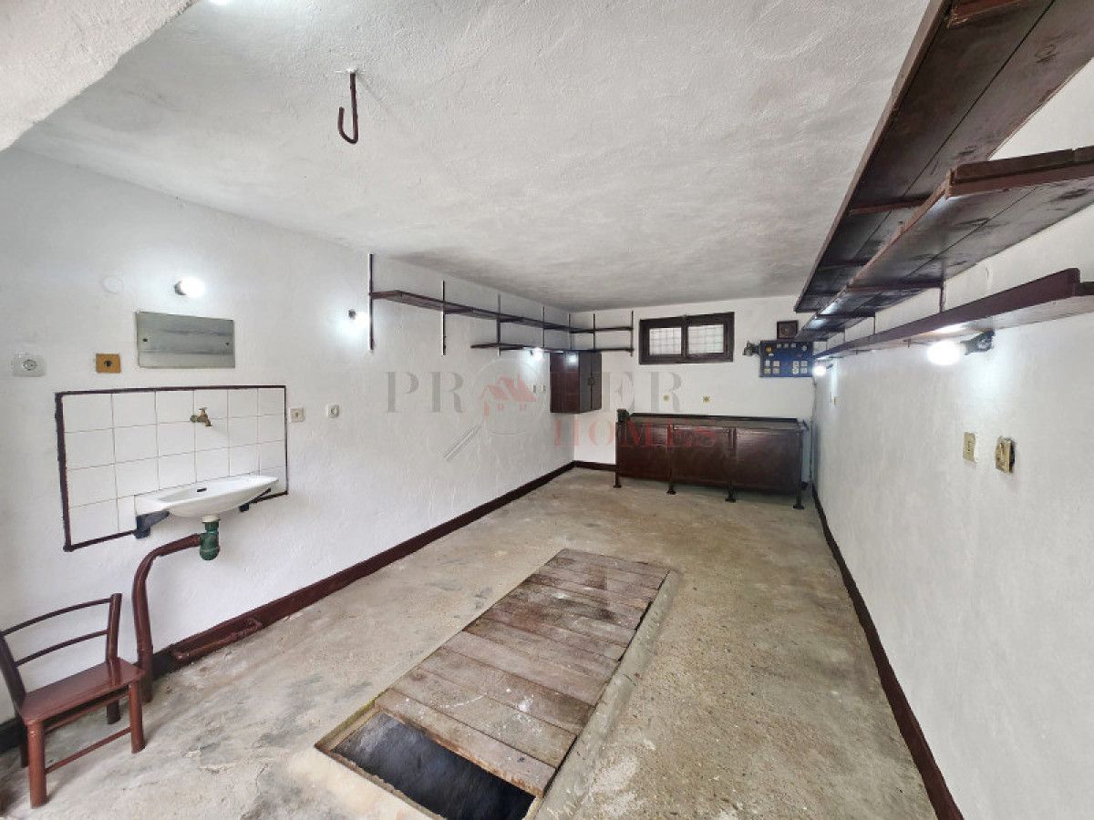 Продава се Етаж от къща в Велико Търново, Център - 110 кв.м за 1364 €/кв.м - Снимка #14