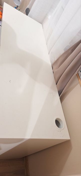 Бюро IKEA Micke + стол