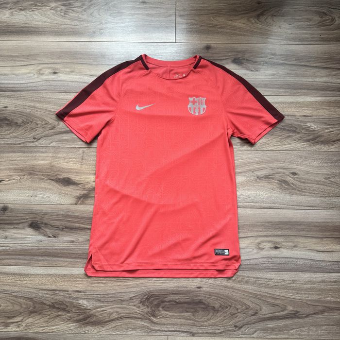 Tricou Barcelona roz