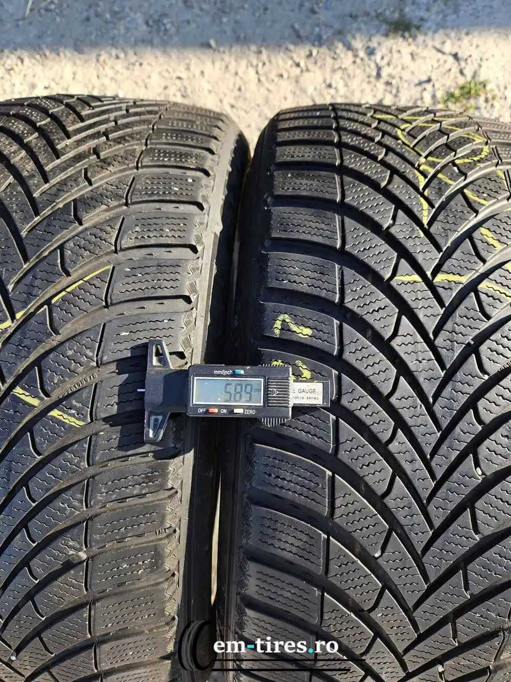 SET 2 Anvelope Iarna 235/40 R19 SEMPERIT Speed Grip 5
