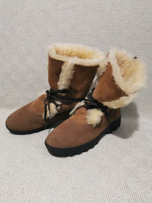Cloud Nine cizme ghete  39 UGG