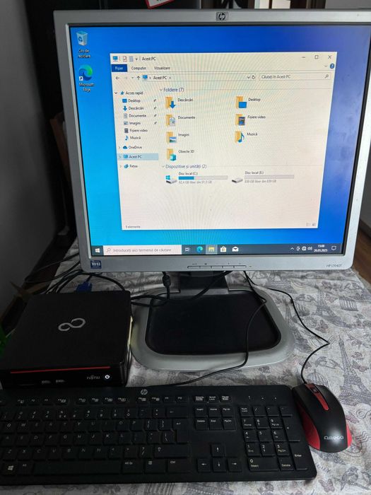 Mini PC FUJITSU ESPRIMO Q920 i3/16GB/1TB HDD+monitor 19