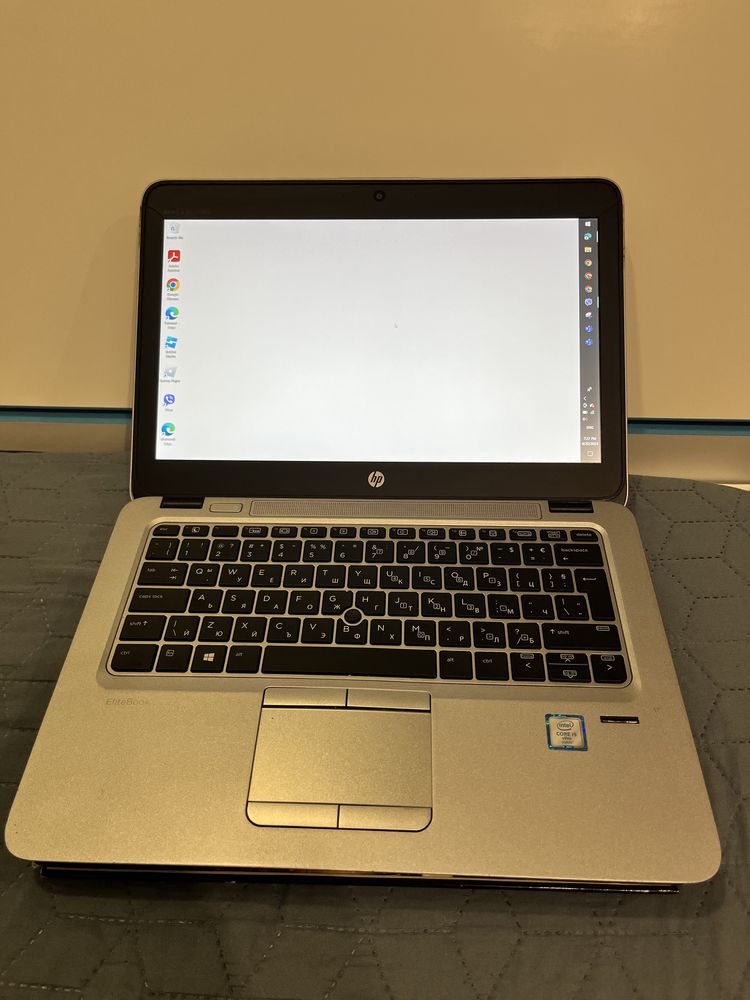 Лаптоп HP Elitebook 820 G3 с Windows 10 и Office pro