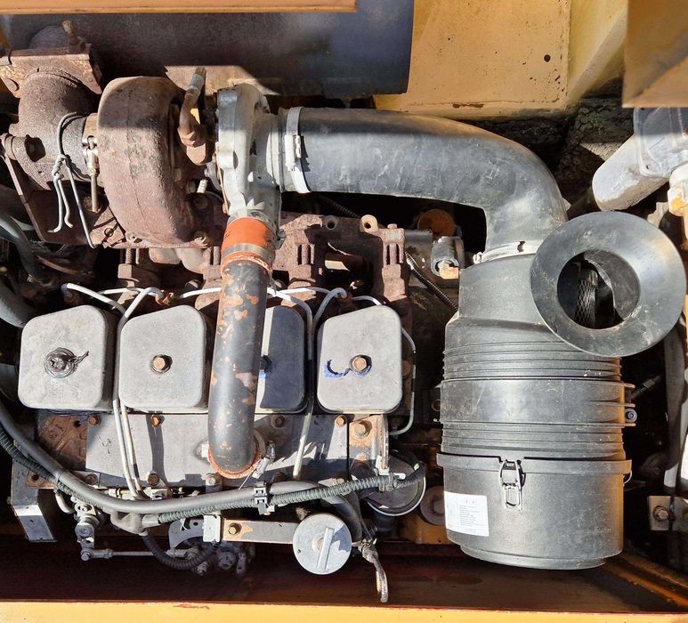 excavator pe roti/cale ferata CASE 788