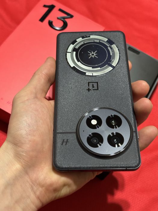 Oneplus 13 512 gb Ram 16 5G польный комплект