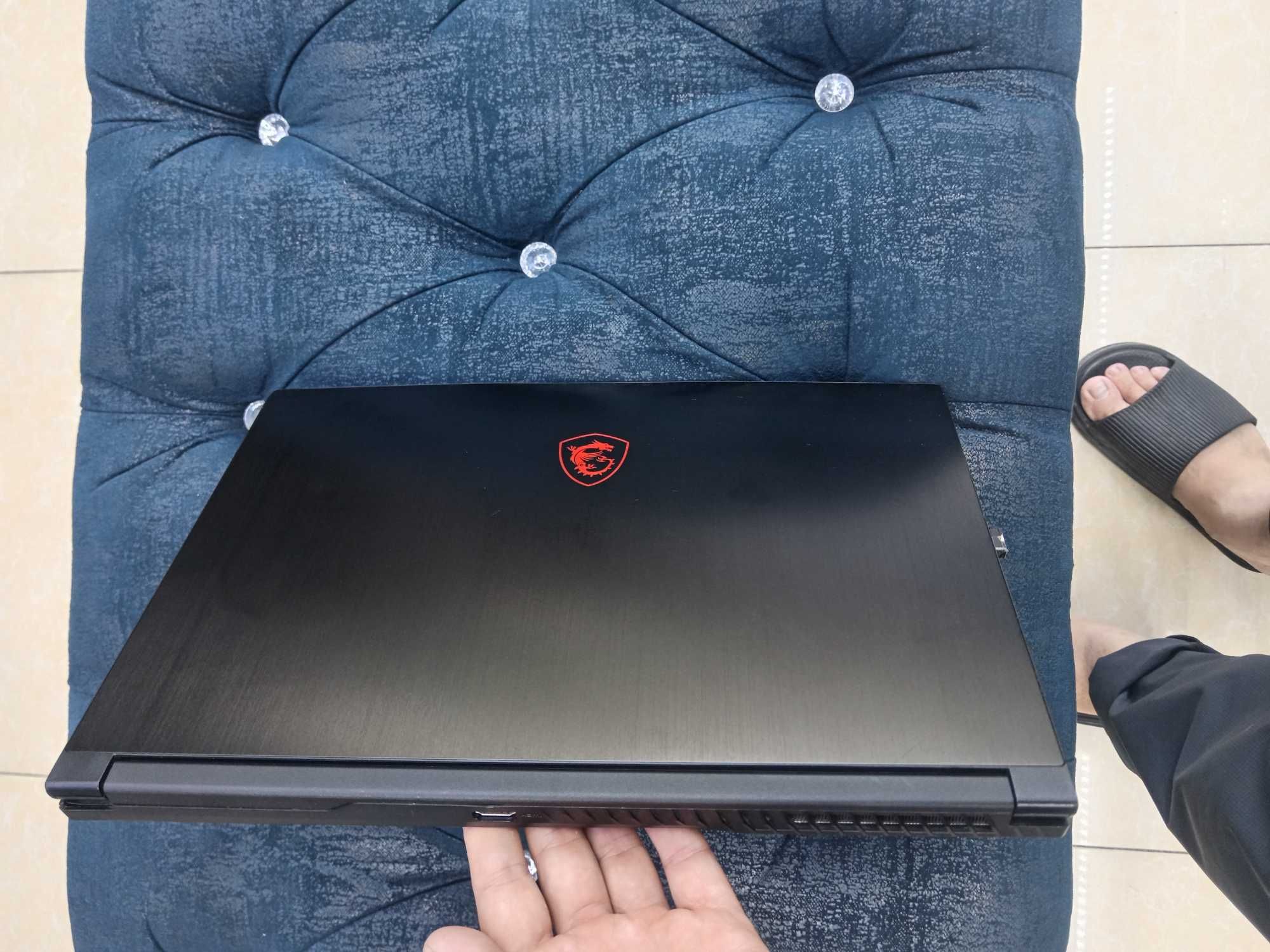 MSI игровой ноутбук