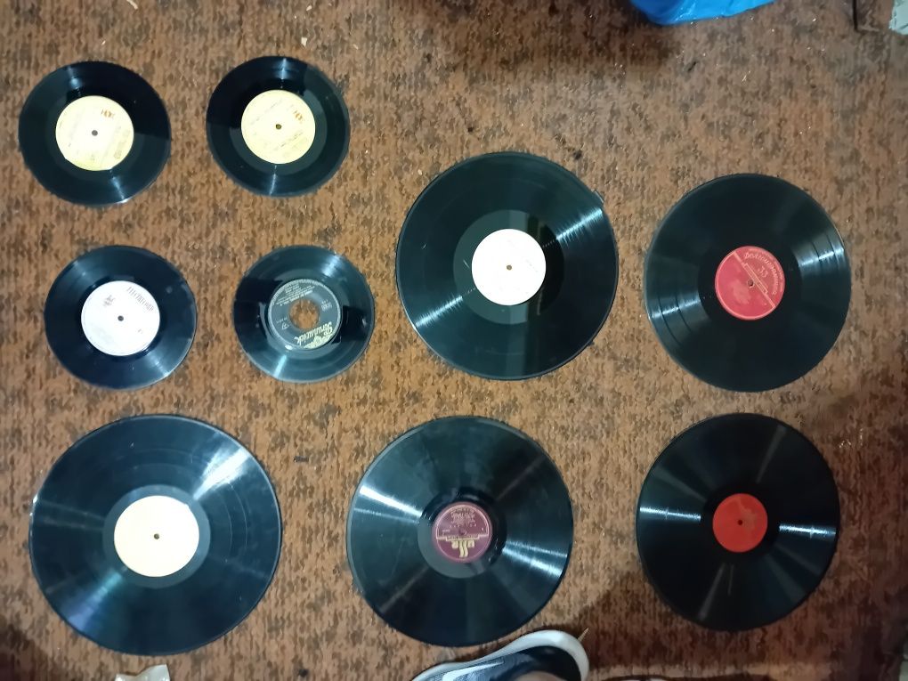 Discuri cu muzică retro, de decor