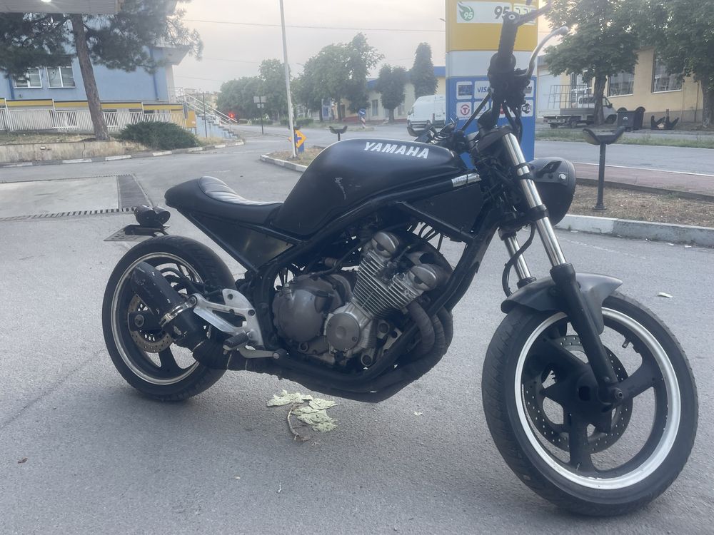 Yamaha XJ600 Cafe racer