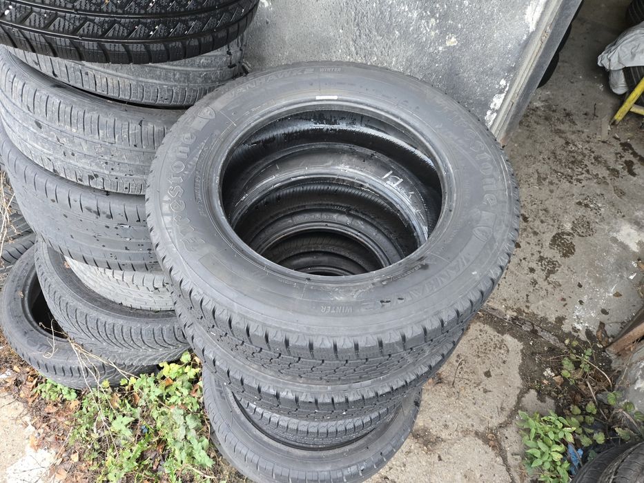 2бр. 205 65 16С Firestone зимни.