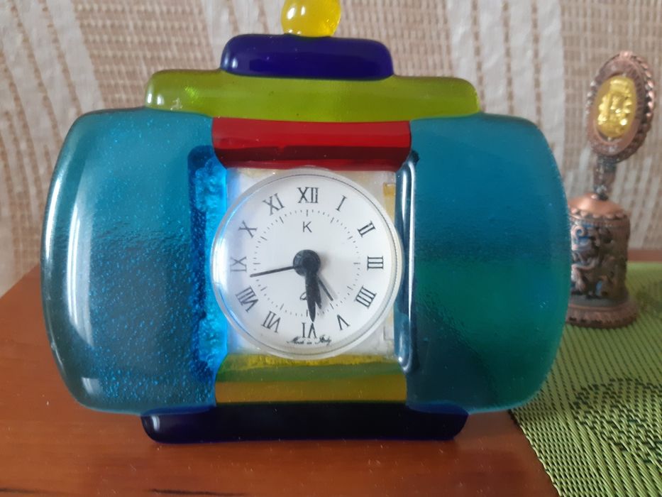 часы советские настольные