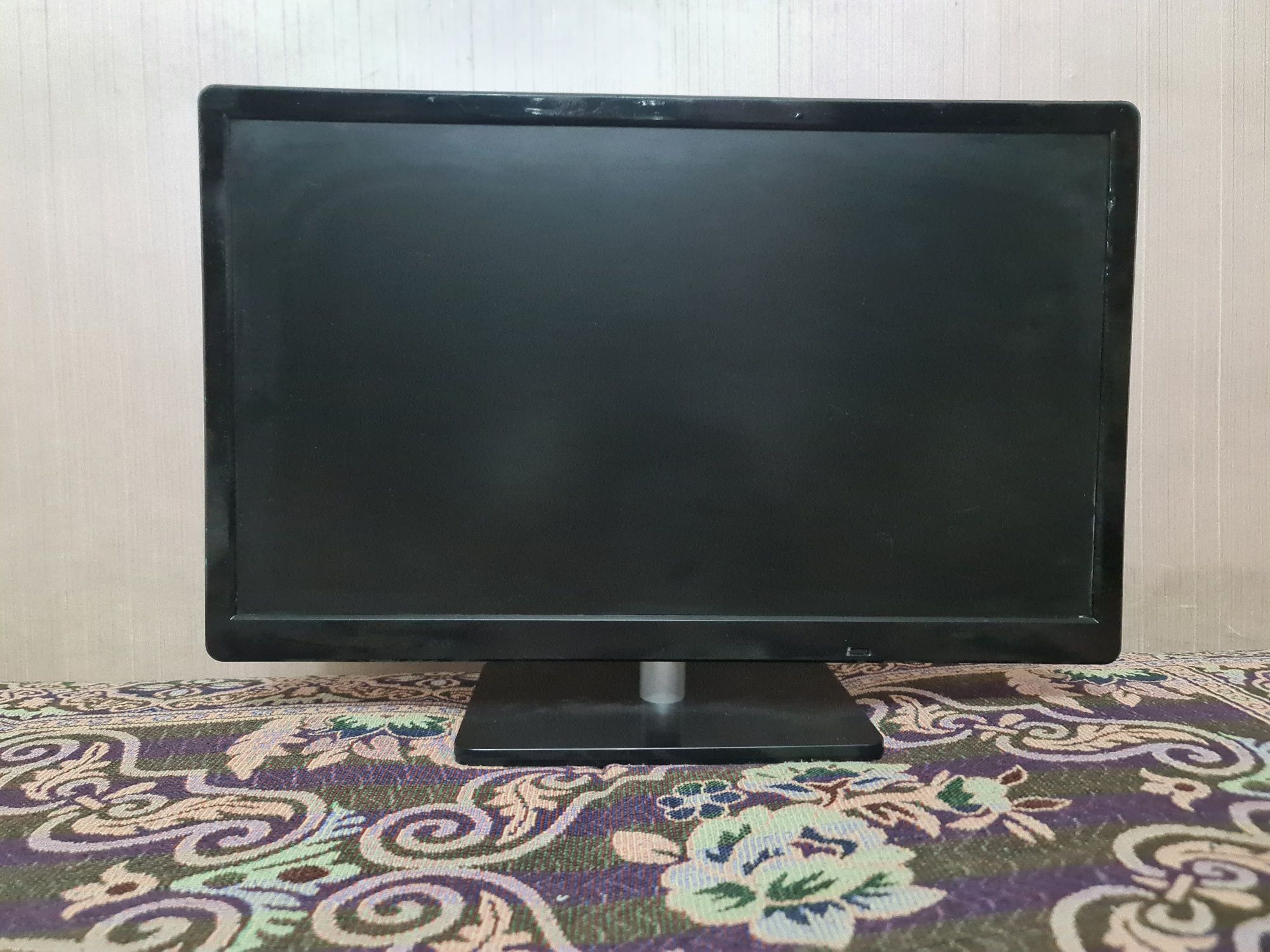 Монитор 21.5" LED Full HD