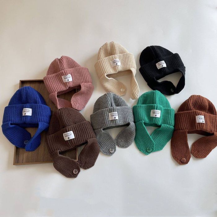 Детские шапки в ассортименте на скидках