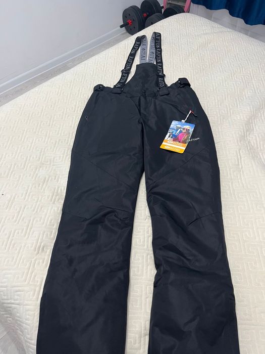 Продам женские утепленные штаны новые (лыжные)