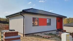 Vând case modulare pe structură metalică