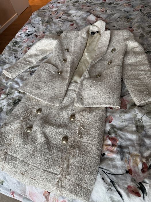 Зимен комплект сако с пола Sara Sweidan