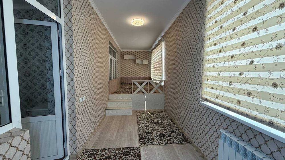 Фрунзиский 4-мактаб 3 қаватда 3 хонали квартира сотилади. ID: 1541