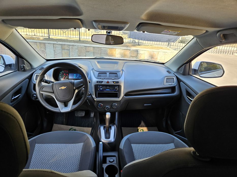 2022 коблт срочни сотилади