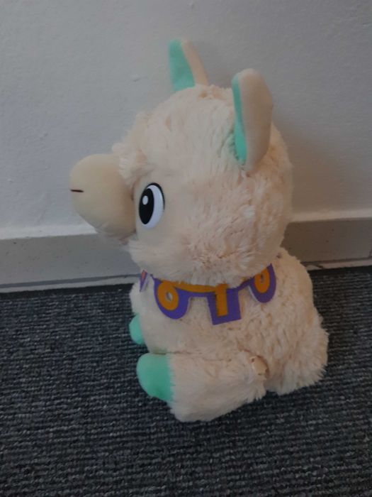 Интерактивна лама Spitzy