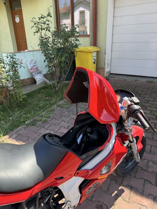 Scuter Gilera DNA 50 an fabricatie 2002
