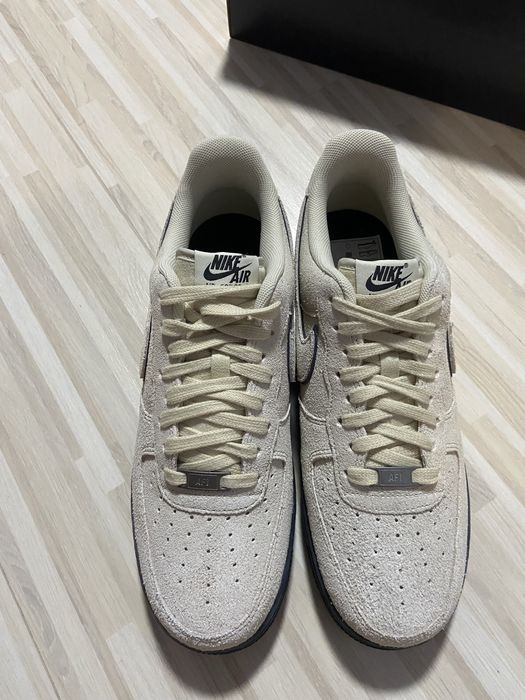 Nike Air Force 1'07 LV8