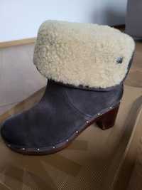 Ghetute UGG piele, imblanite, marimea 36 - NOI