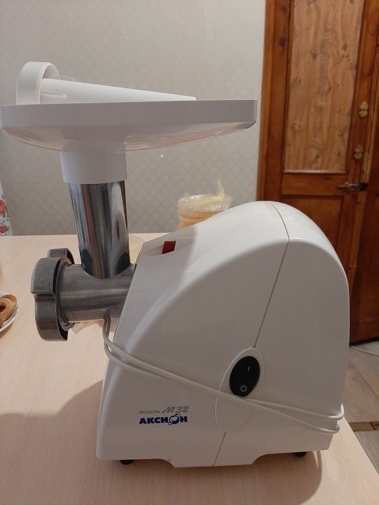 Продаётся мясорубка