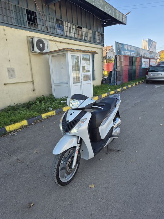 Honda sh125i injecție