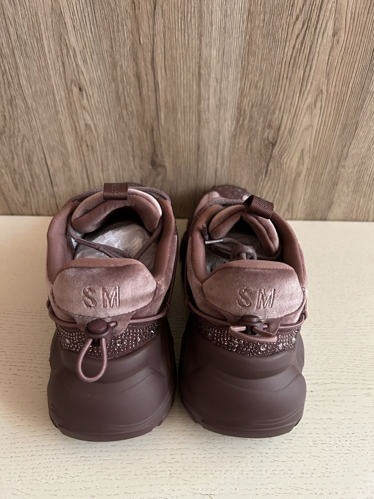 STEVE MADDEN Чисто Нови 37-ми номер