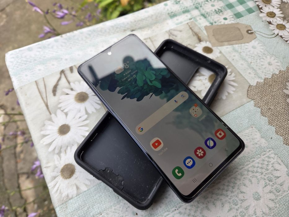 Samsung Galaxy S20 FE 5G blue navy