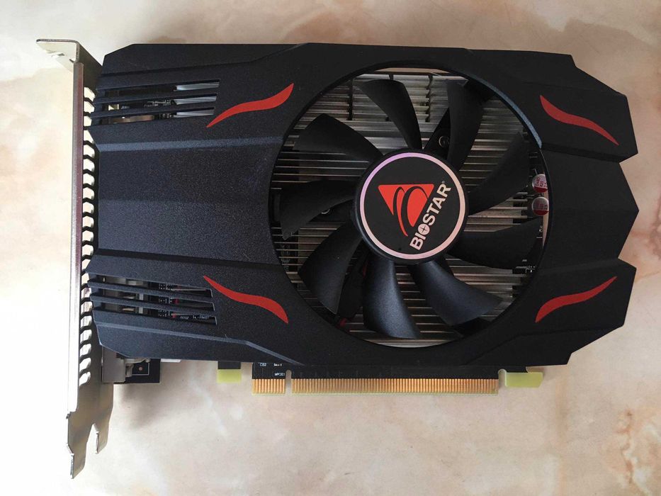 Видео карта AMD Radeon RX 550