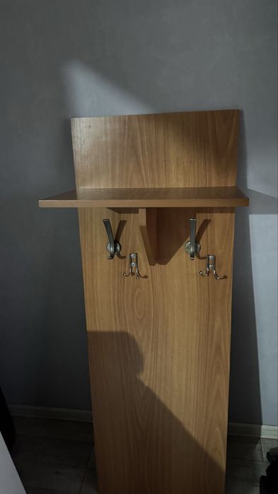 Продам аккуратнаю прихожую в сборе