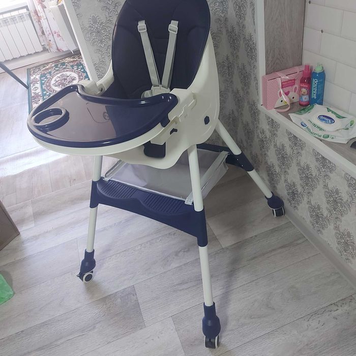 Стулчик для кормления