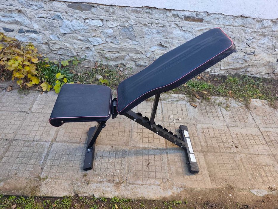 Регулируема фитнес лежанка