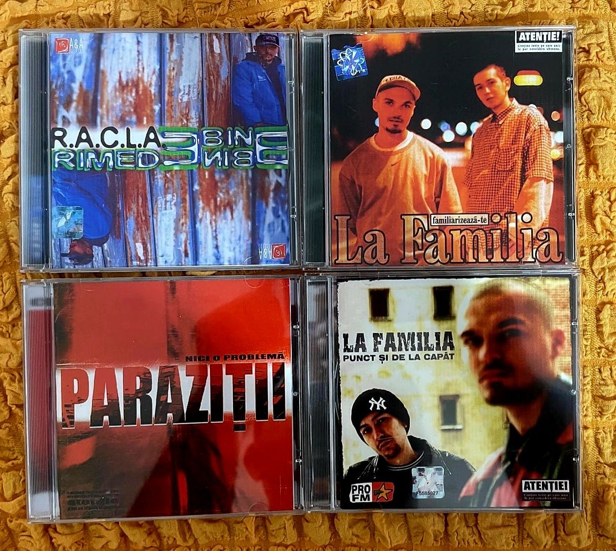 Cd-uri hip hop - Bug mafia , Paraziții,  La familia