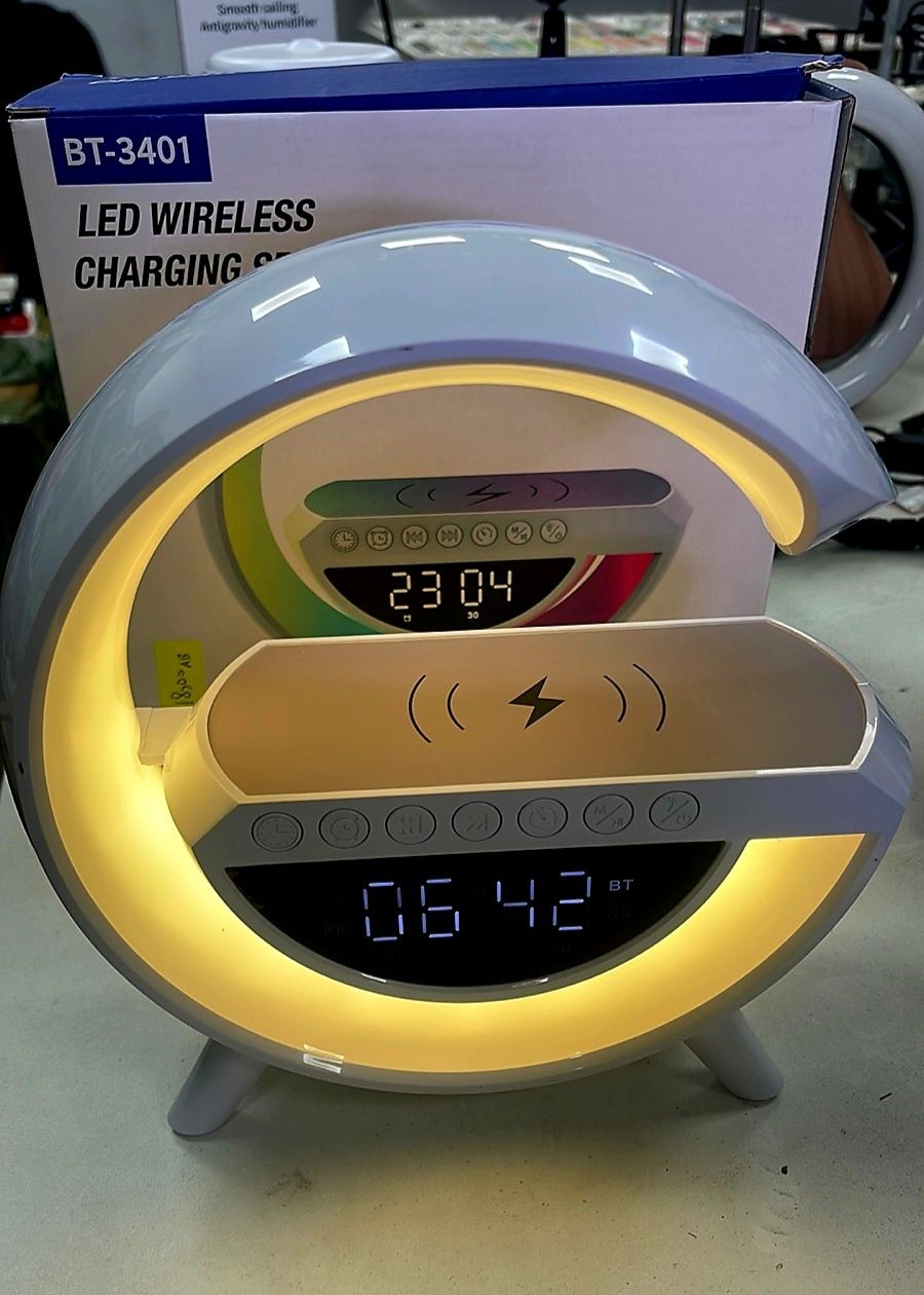 LED интелигентна лампа с безжично зарядно устройство 15 W, Bluetooth