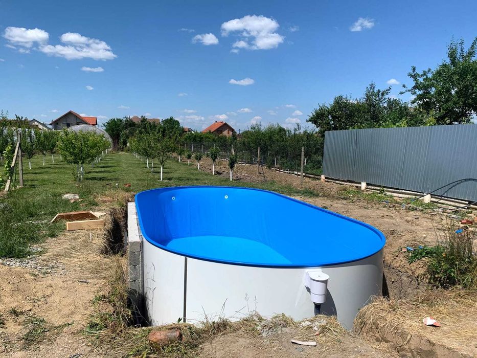 Piscina cu perete metalic 6x3.20x1.35 m si liner PVC Mozaic