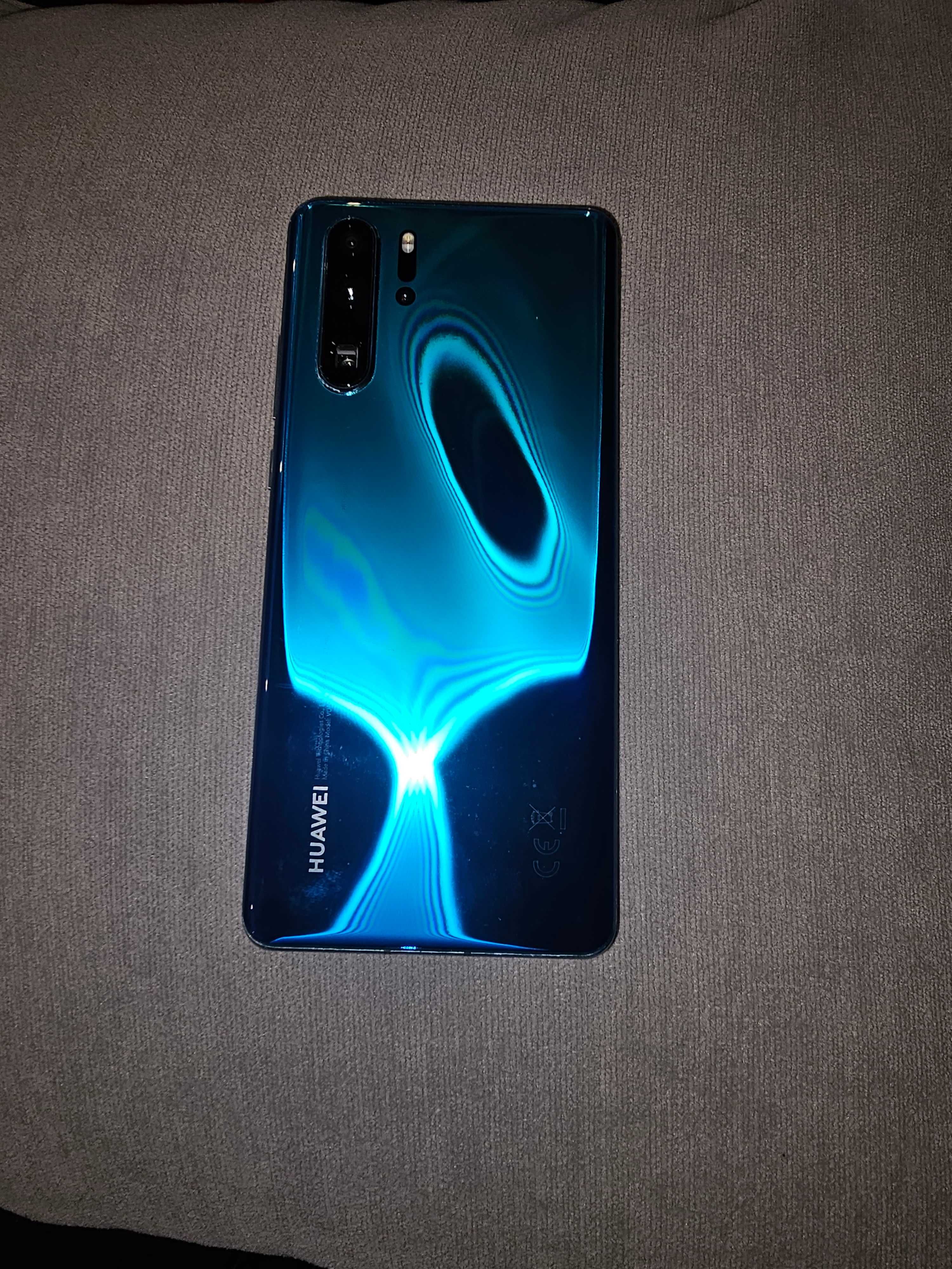 Huawei p30 pro+подарък гръб и калъф