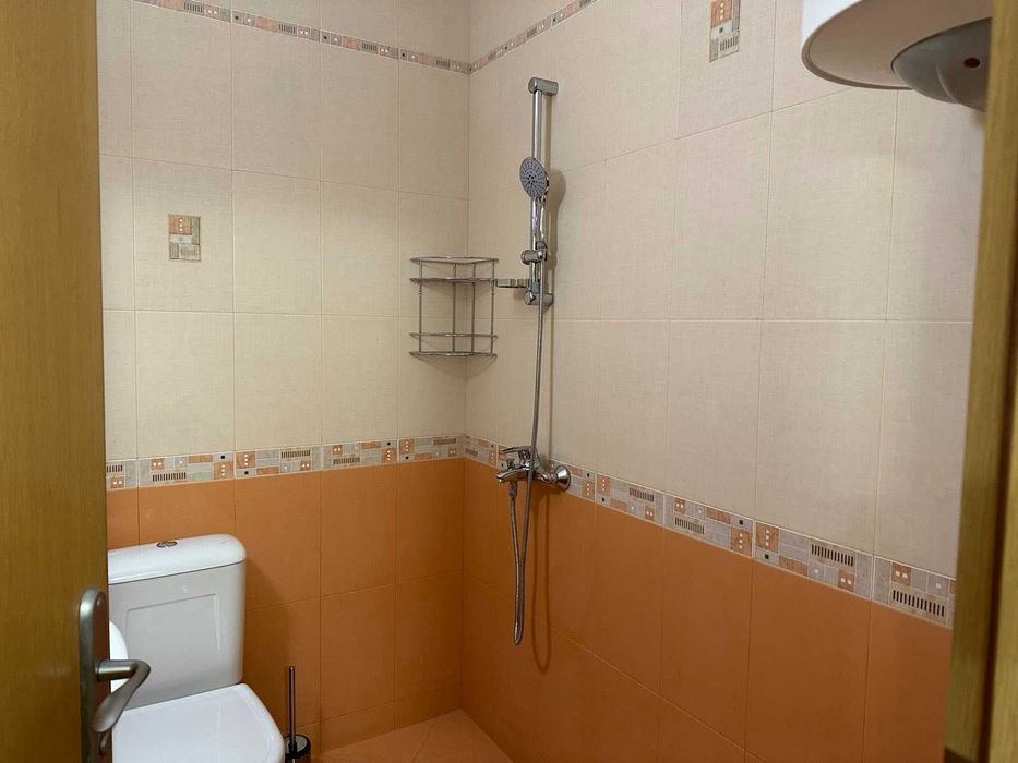 Дава се под наем Двустаен апартамент в Бургас, Възраждане - 110 кв.м за 357 € - Снимка #6