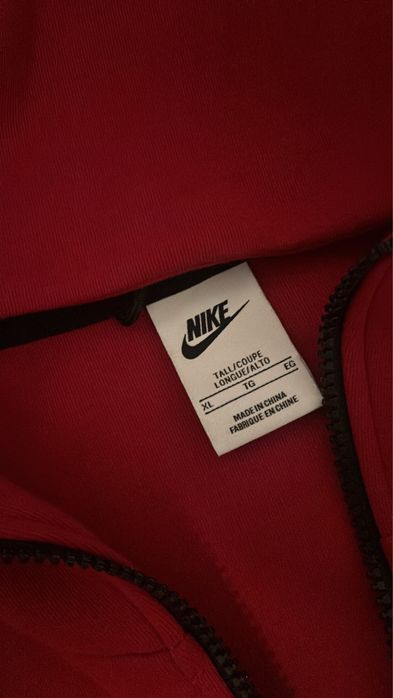 Hanorac Nike tech fleece rosu XL