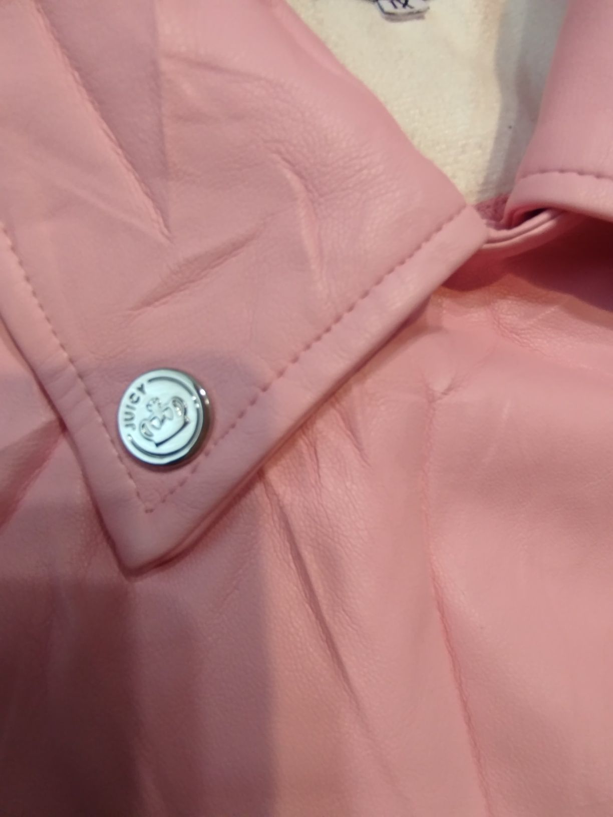 Juicy couture кожено яке