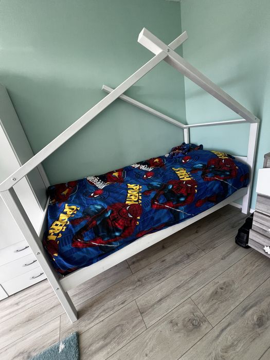 Детски легло къщичка