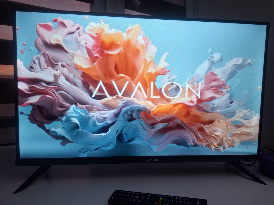 Продам телевизор AVALON, новый