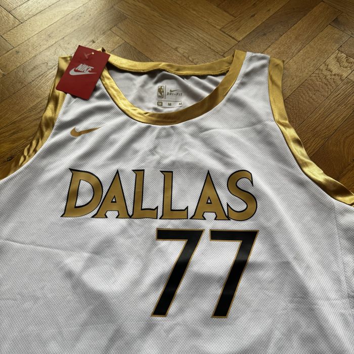 Nike Luka Doncic Dallas Баскетболен Потник