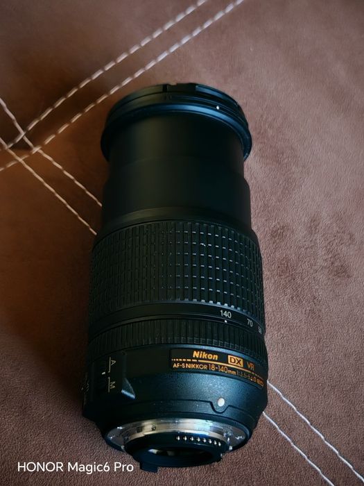 Nikon AF-S DX NIKKOR 18-140mm f/3.5-5.6G ED VR