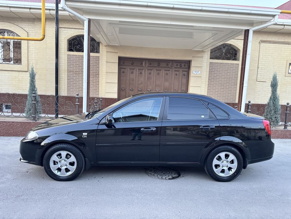 Jentra 2023-yil avtamat Lyuki bor