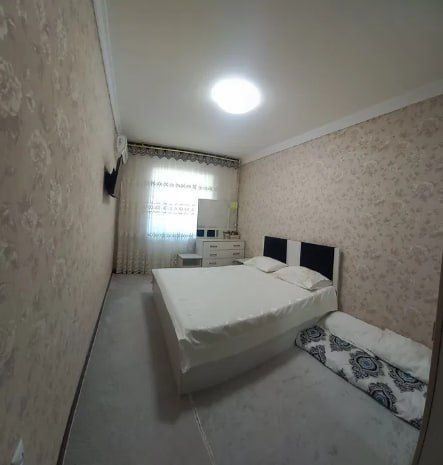 Срочно! Квартира на Ц15-Казах посольство 4/9/9 общ пл 100м