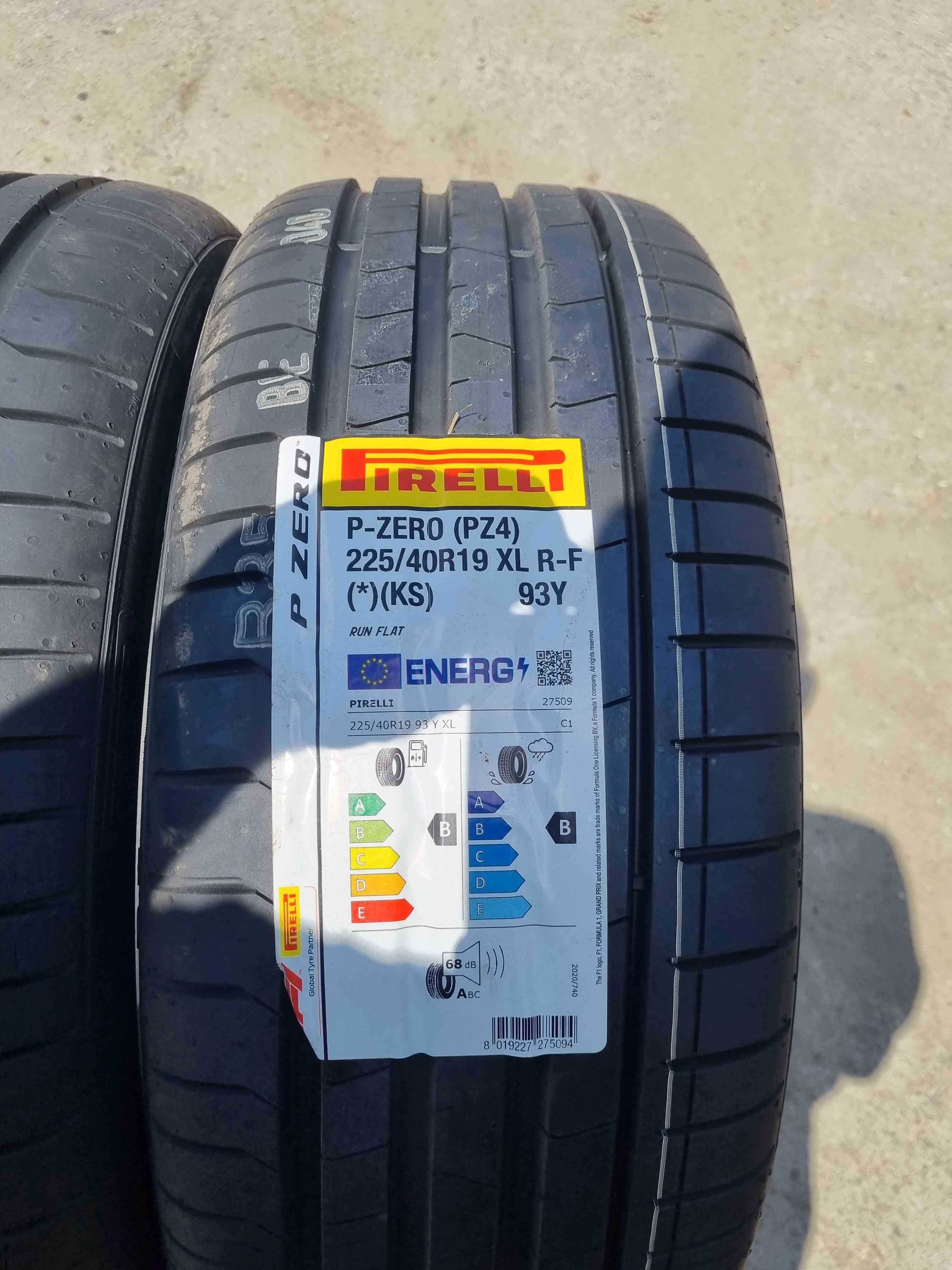 SET 2 Anvelope Vara 225/40 R19 PIRELLI P Zero pz4 93Y - Runflat