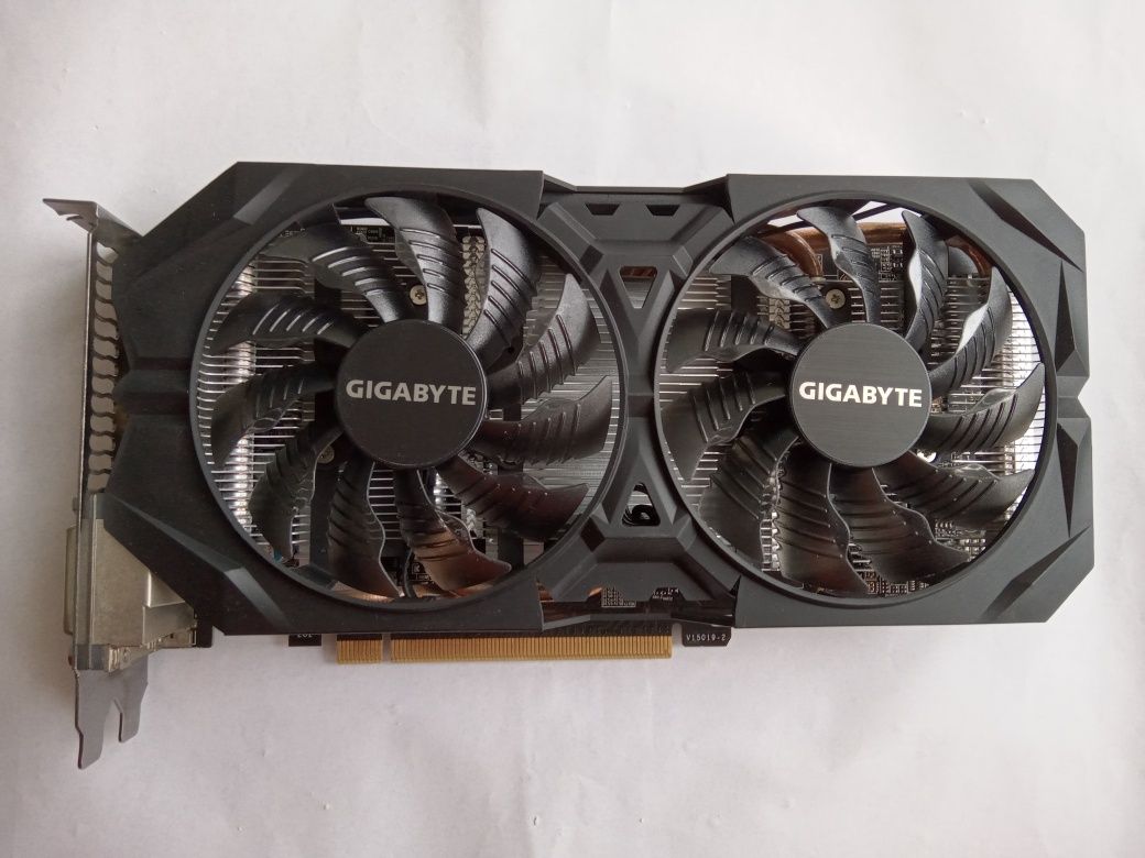 Видео карта GIGABYTE R9 380X G1 Gaming 4GB GDDR5 256 bit